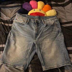 Vintage Levi Jean Shorts ‘36 waist